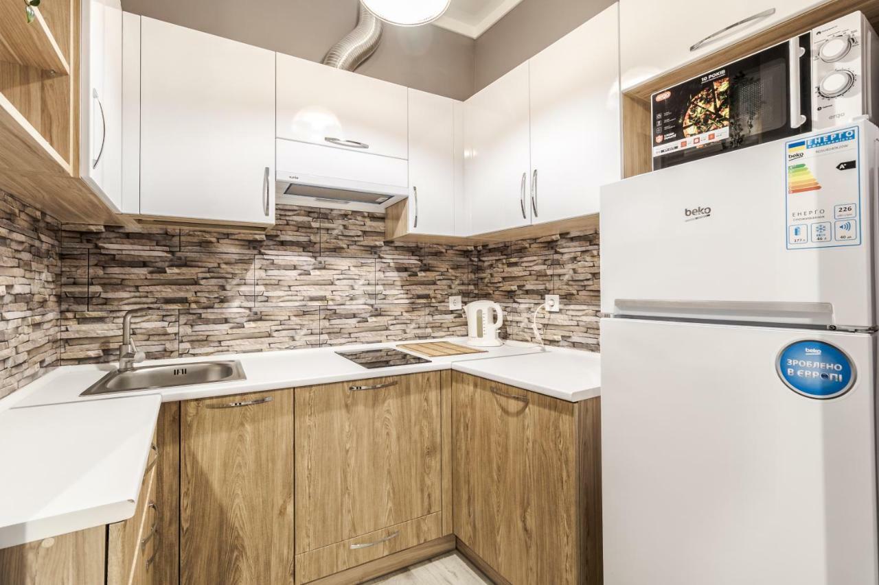 Modern Rus Apartment Liov Exterior foto